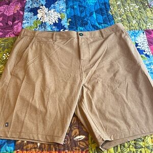 Men’s Linksoul light brown 40 lightly worn shorts Cotton Poly Spandex